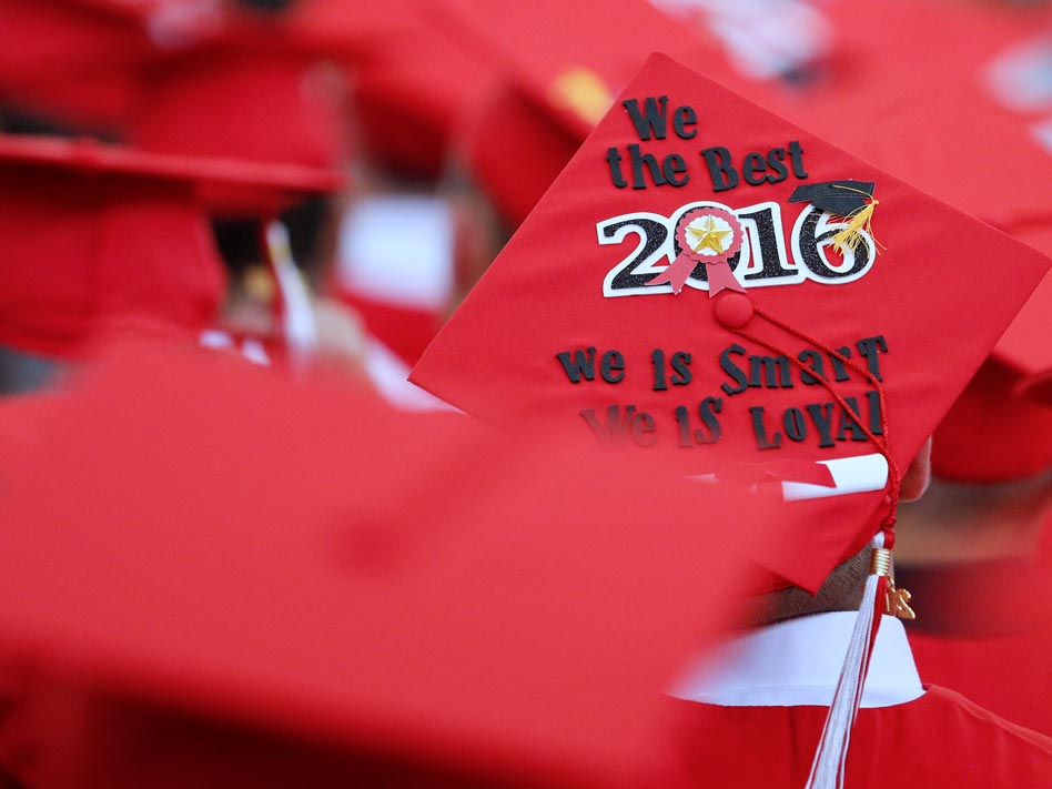 Graduation+Caps+2016