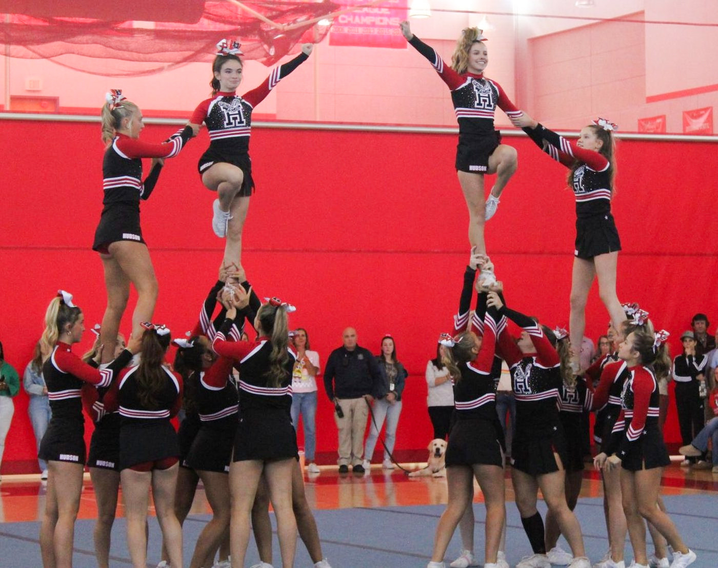 Cheer teams spotting there flyers | Alex Cutler
